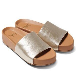 Beek Women's Pelican Leather Platform Sandal